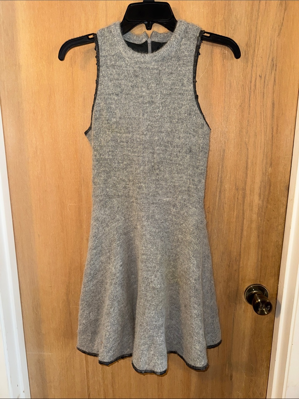 Greylin “Taryn” Fit-n-Flare %60 Rabbit Fur Knit Dress Size XS Flaw